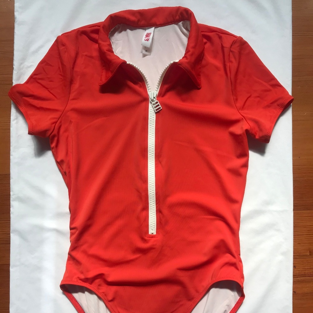 Solid & Striped // Maya Zip